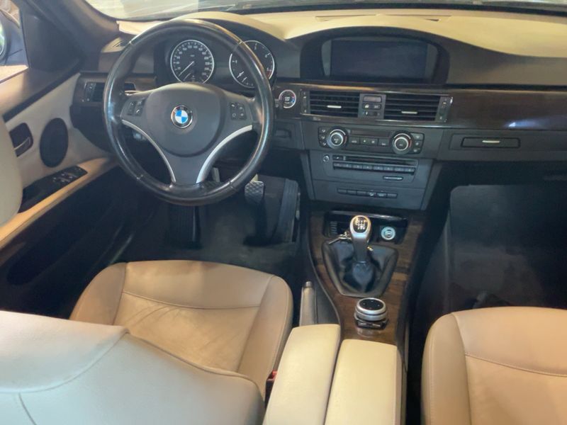 BMW 3er 320d xDrive Edition Luxe 2011 – снимка 17