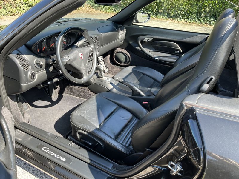 Porsche 911 996 Carrera Cabrio — zdjęcie 17