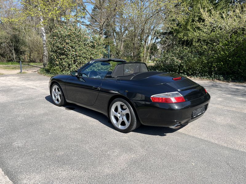 Porsche 911 996 Carrera Cabrio — zdjęcie 18