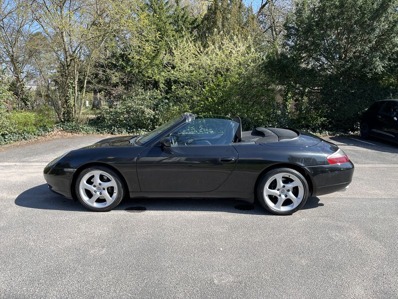 Porsche 911 996 Carrera Cabrio — zdjęcie 19