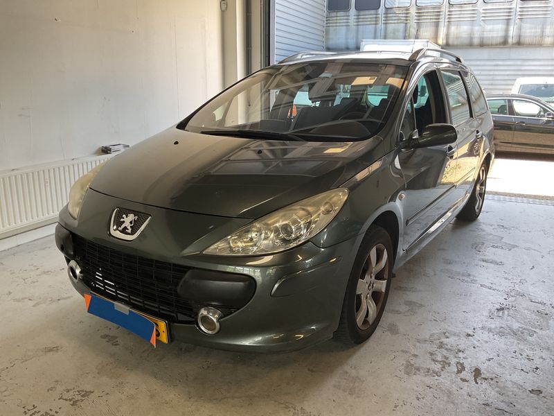 Peugeot 307 2.0 SW Premium