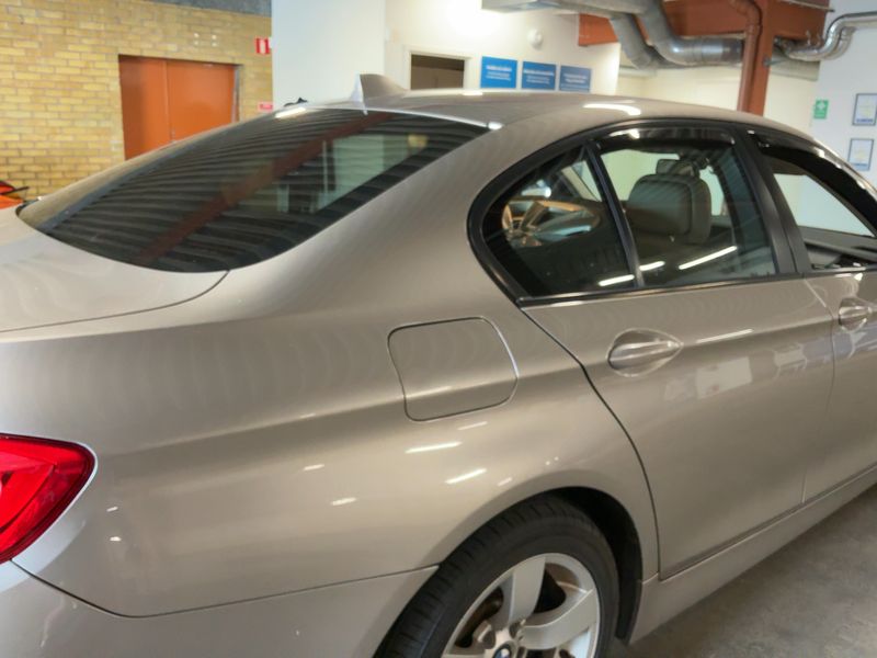 BMW 5er 525d 2010 – снимка 8