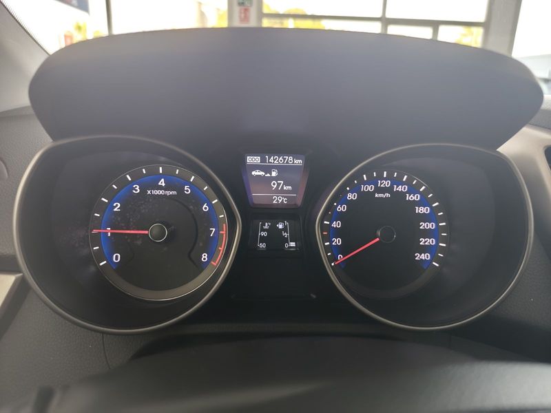 Hyundai i30 1.4 Klass 2014 – снимка 18