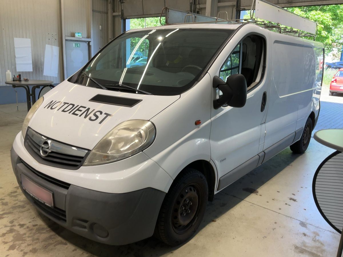 Opel Vivaro 2012