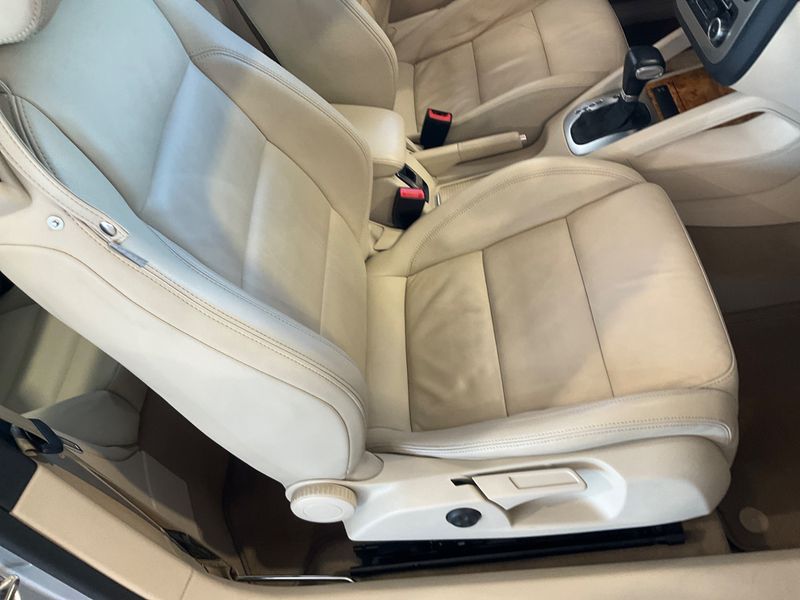 Volkswagen Eos 2.0 TDI Edition 2010 2010 – снимка 26