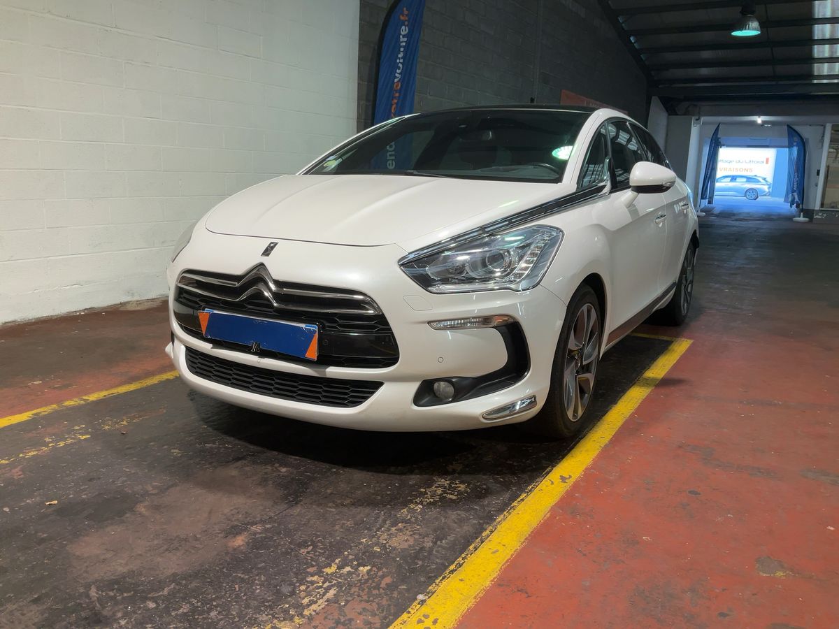 Citroen DS5 2.0 Blue-HDi SportChic