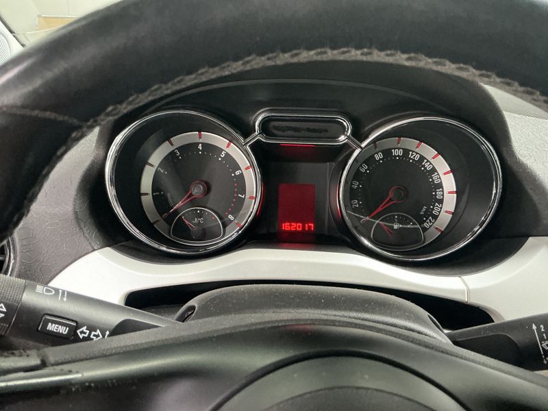 Opel Adam 1.2 Jam — zdjęcie 4