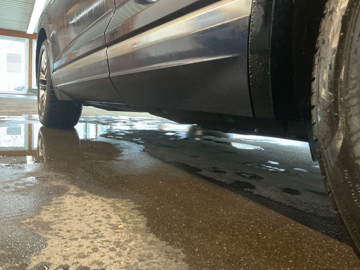 Volkswagen Touareg 2022 — photo 26