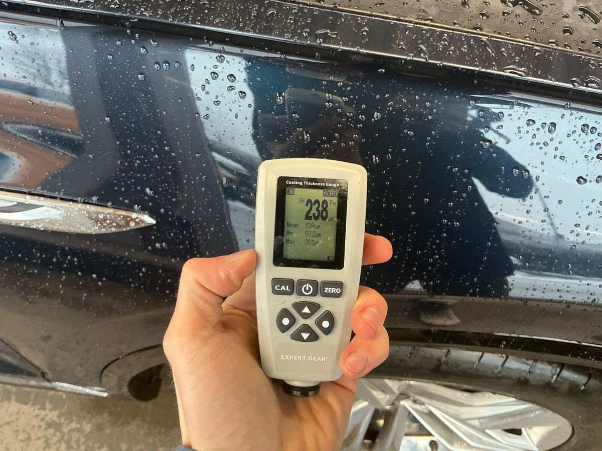 Volkswagen Touareg 2022 — photo 28