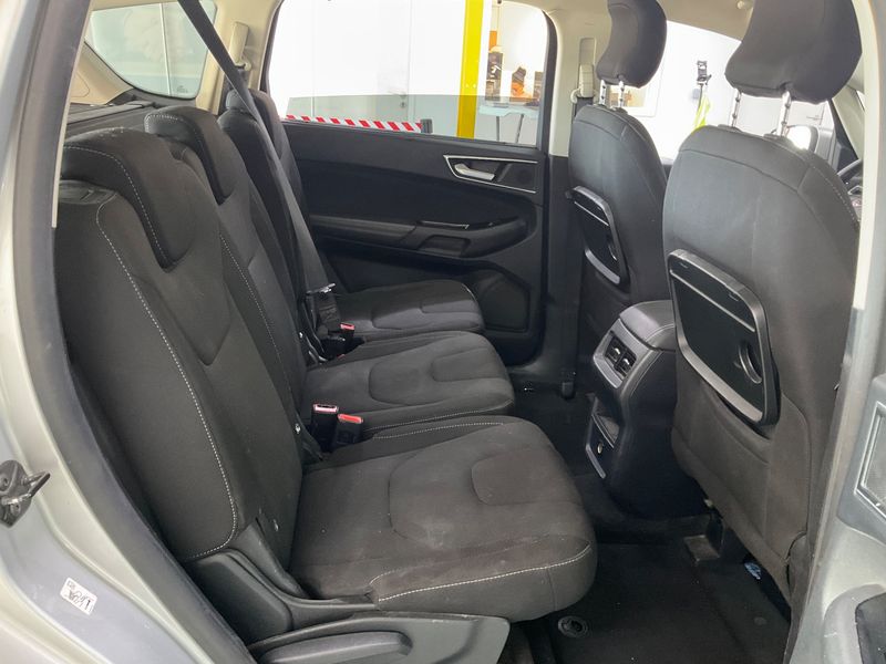 Ford S-Max 2.0 TDCi Titanium — zdjęcie 14