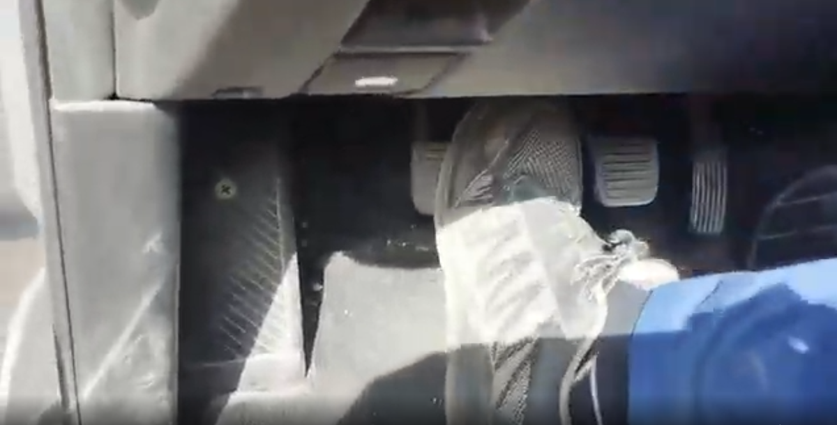 Ssangyong Rexton 2016 — photo 59