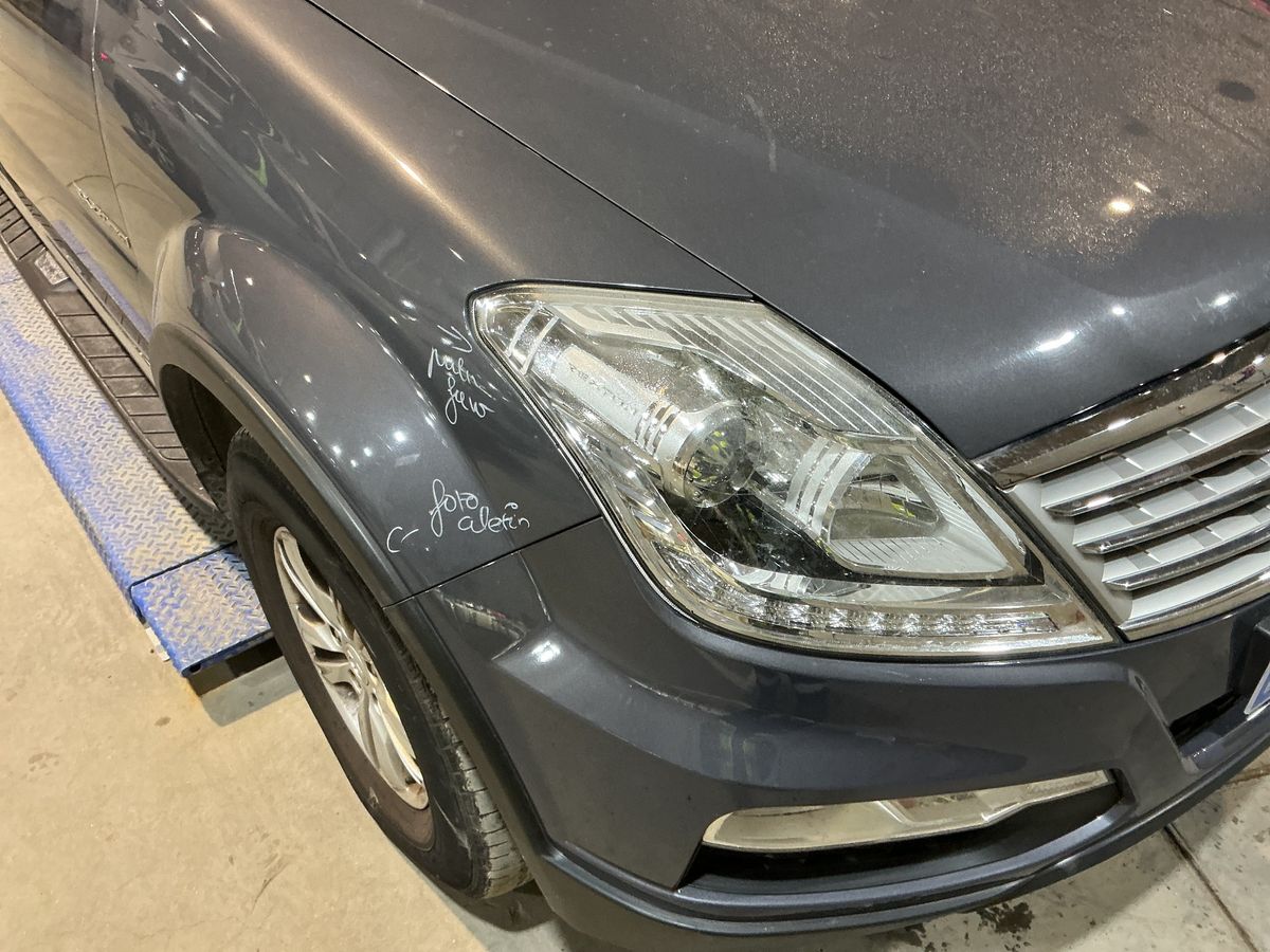 Ssangyong Rexton 2016 — photo 68