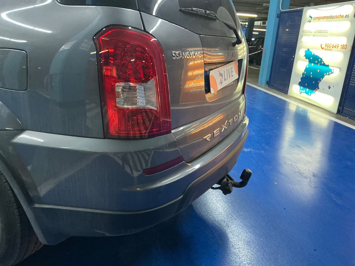 Ssangyong Rexton 2016 — photo 60