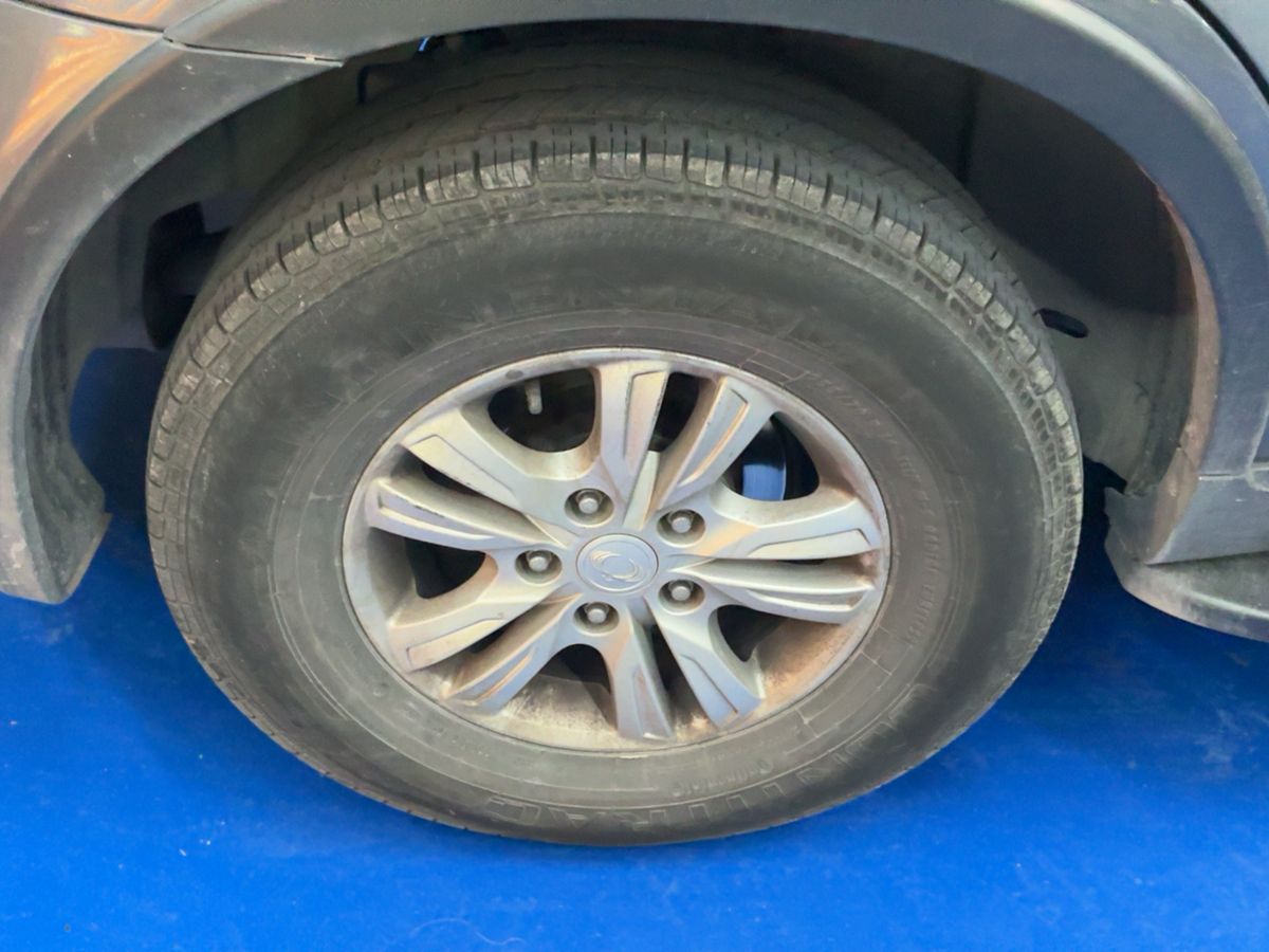 Ssangyong Rexton 2016 — photo 10