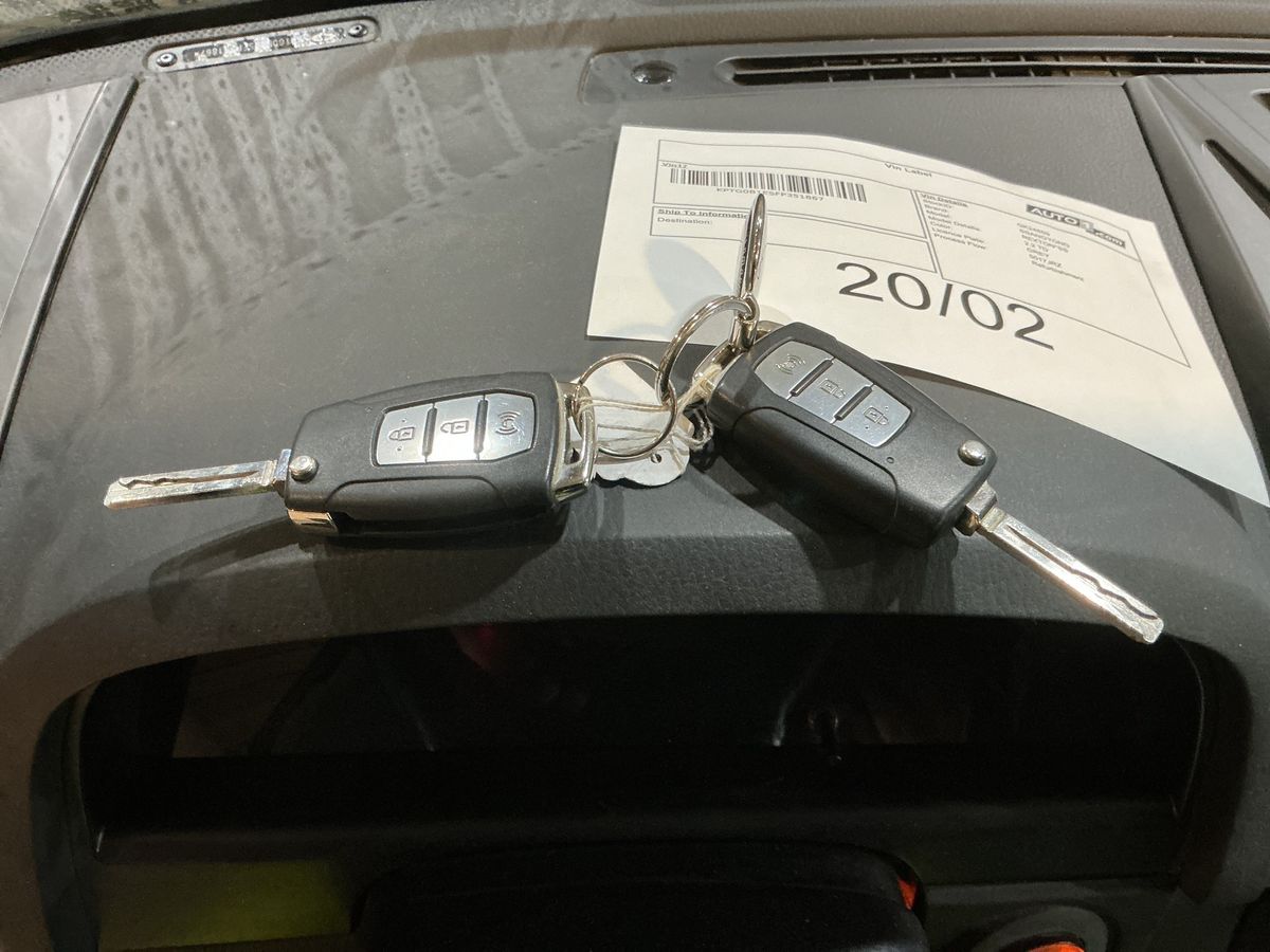 Ssangyong Rexton 2016 — photo 50
