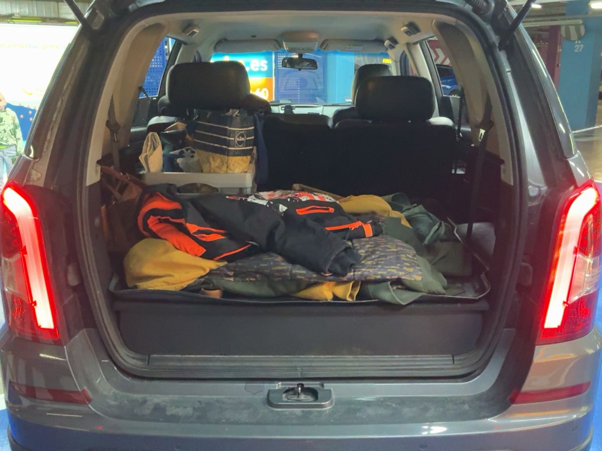 Ssangyong Rexton 2016 — photo 16