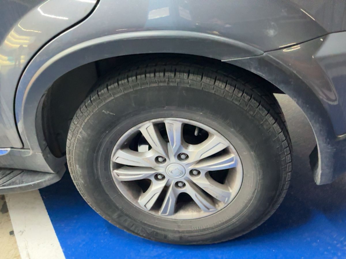 Ssangyong Rexton 2016 — photo 6