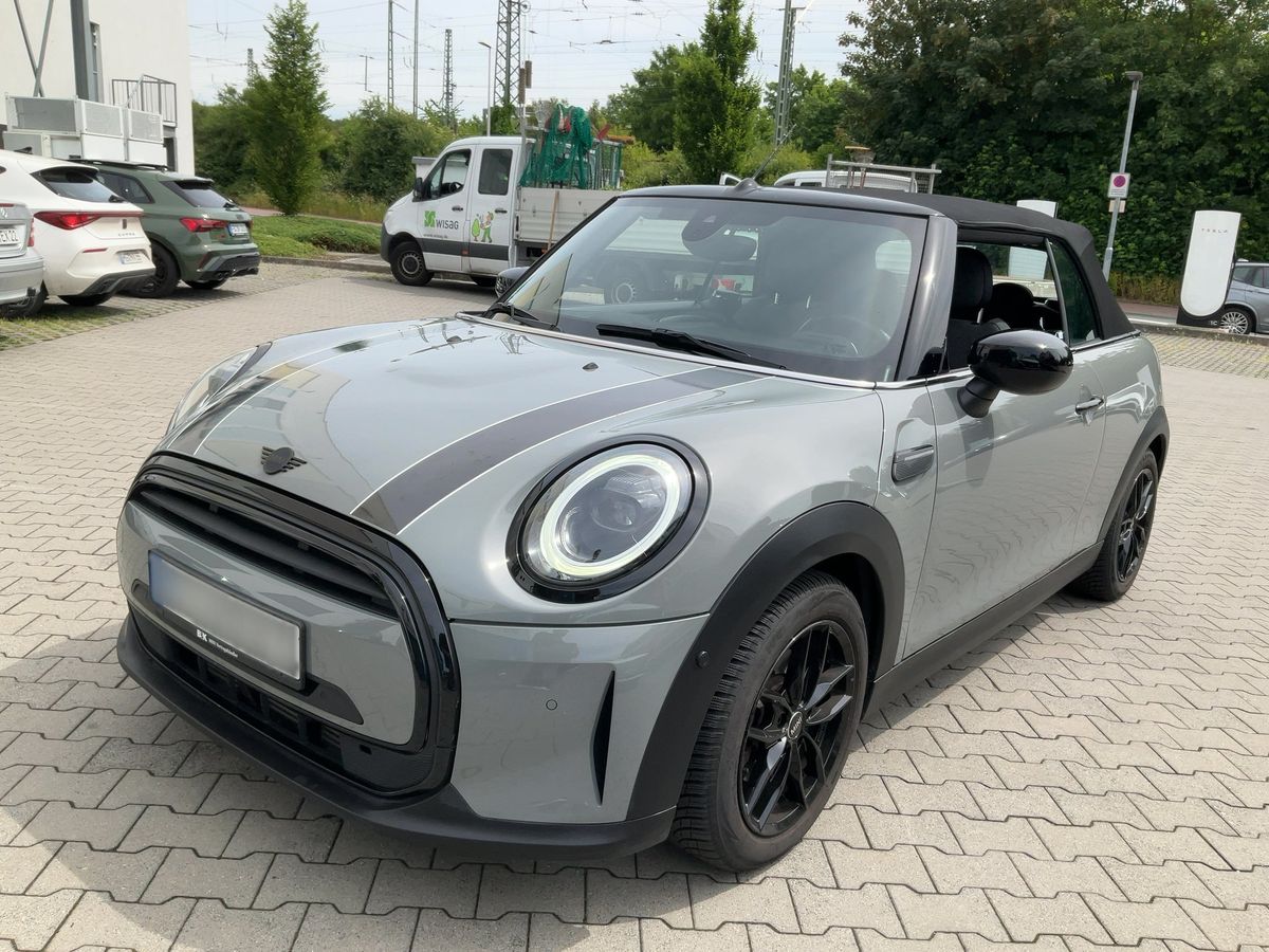 MINI Cabrio 2021 — photo 1