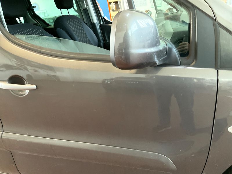 Citroen Berlingo 1.6 Blue-HDi Selection 2017 – снимка 26