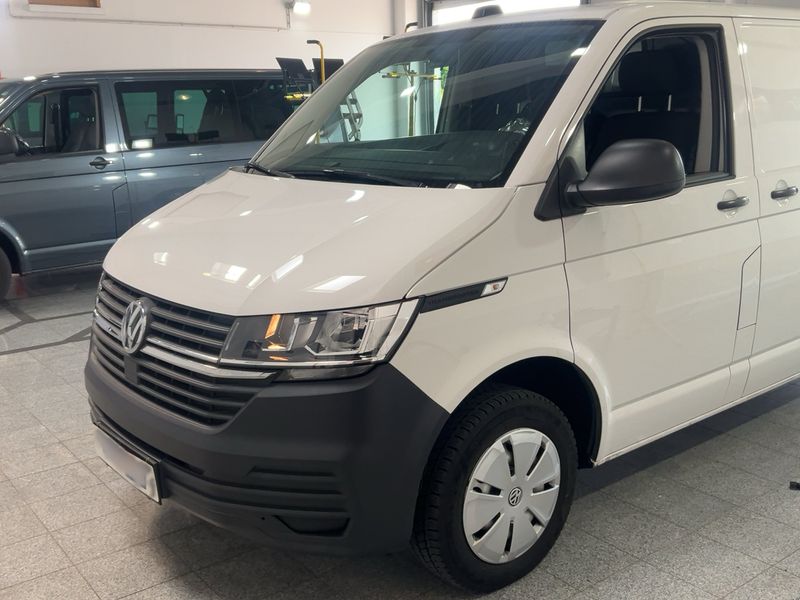 Volkswagen T6 Transporter 2.0 TDI Kasten FWD — zdjęcie 2