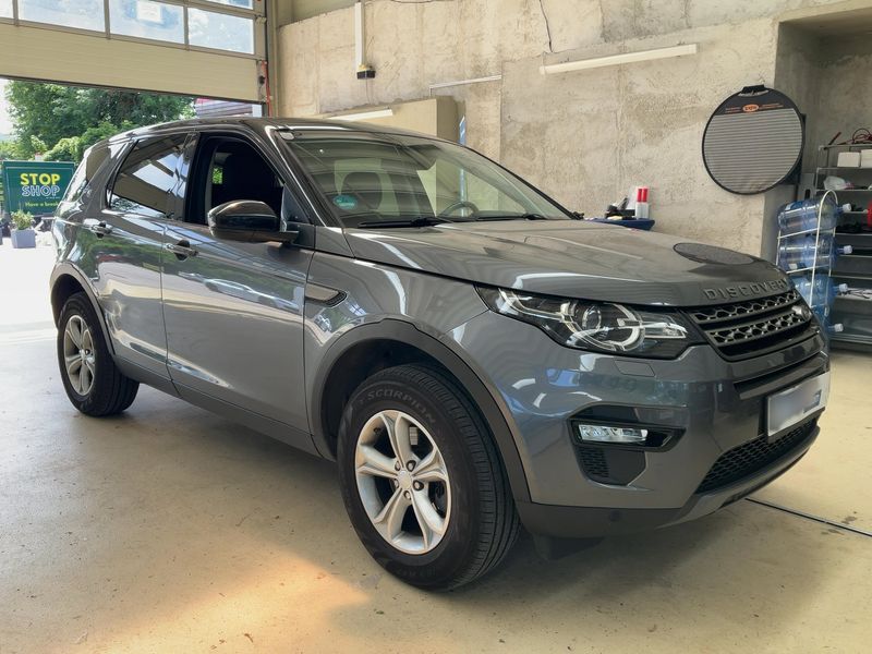 Land Rover Discovery Sport 2.0 Td4 SE AWD 2017 – снимка 12
