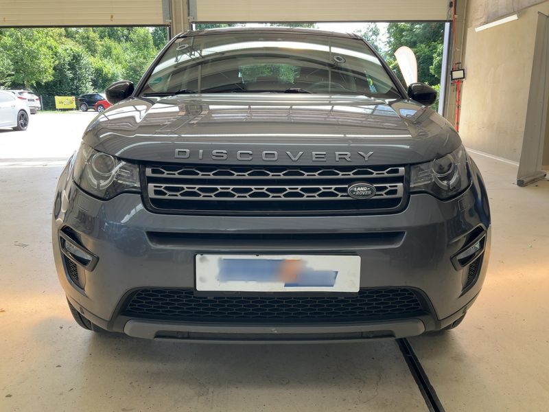 Land Rover Discovery Sport 2.0 Td4 SE AWD 2017 – снимка 14