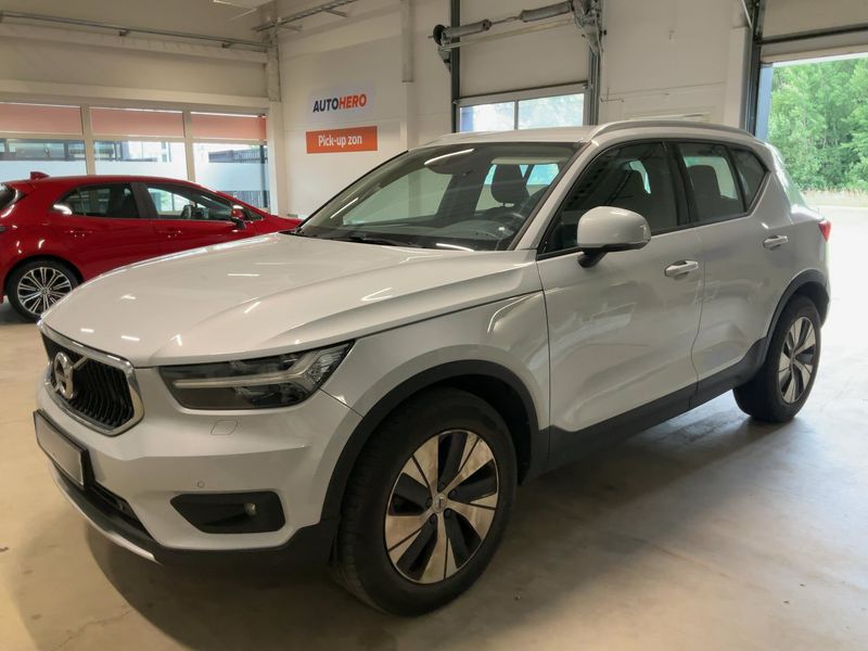 Volvo XC40 2.0 D3 Momentum AWD