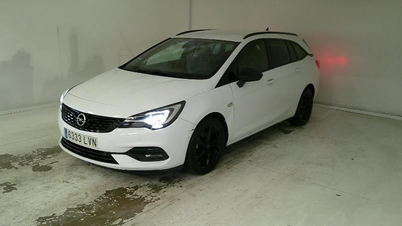 Opel Astra 2021