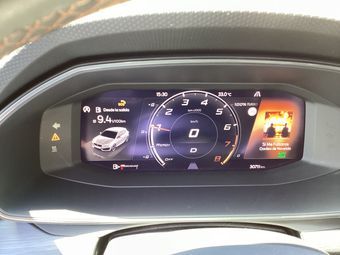Cupra Leon 1.5 eTSI — zdjęcie 13