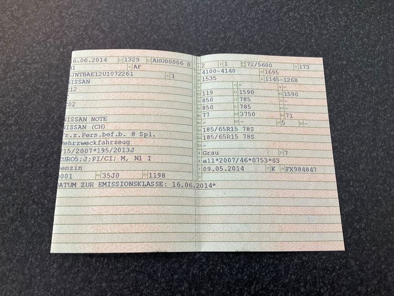 Nissan Note 1.2 Tekna — zdjęcie 15
