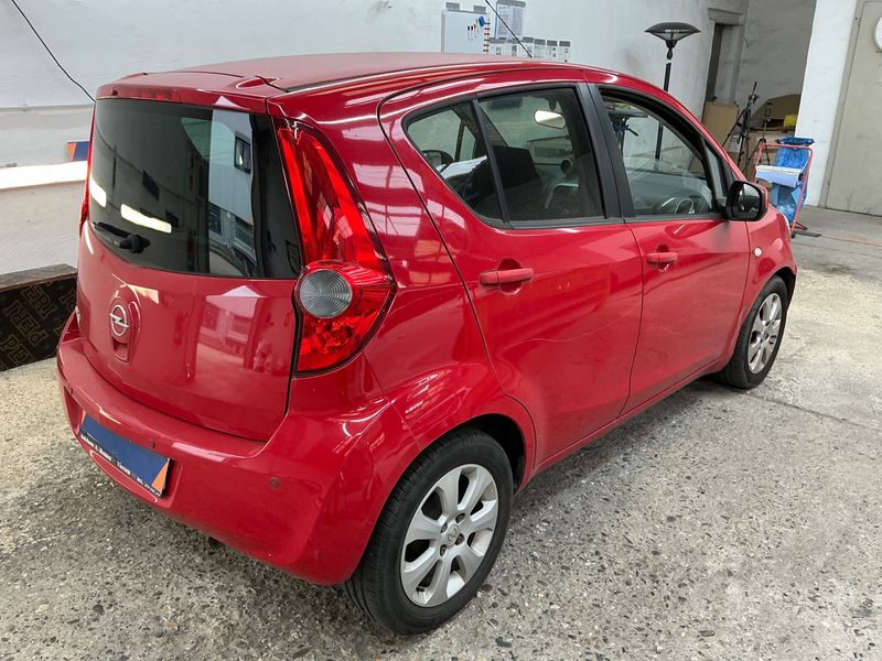 Opel Agila 1.2 Edition — zdjęcie 2