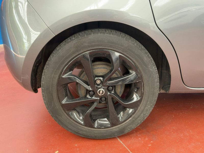 Opel Corsa 1.4 B-Color 2017 – снимка 9