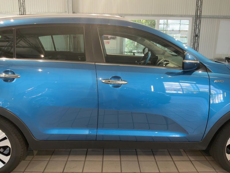 Kia Sportage 2.0 CRDi Spirit 4WD — zdjęcie 7
