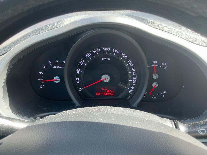 Kia Sportage 2.0 CRDi Spirit 4WD — zdjęcie 13
