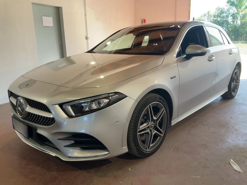 Mercedes-Benz A-Klasse A 250e Premium