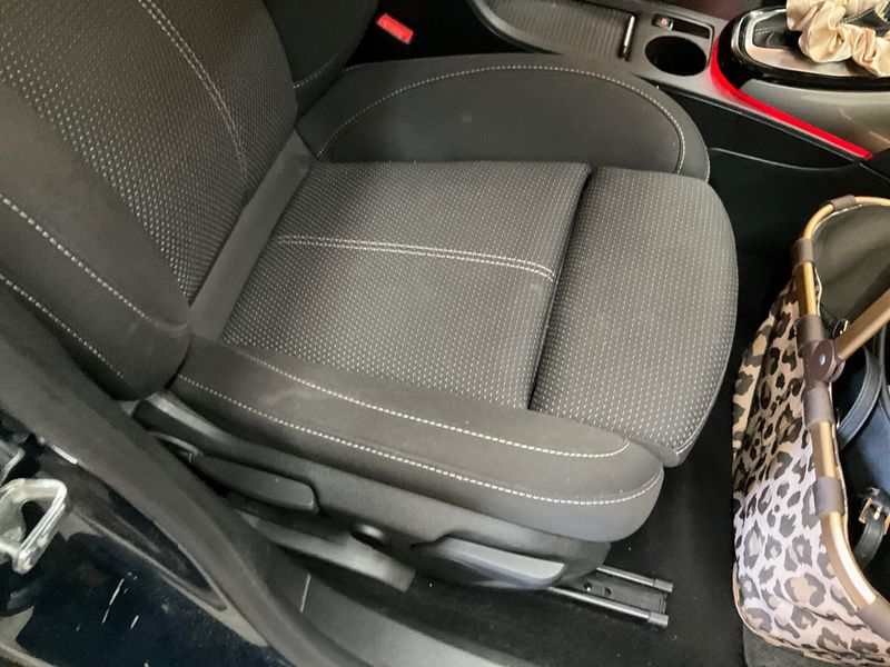 Opel Astra 1.4 Turbo Exklusiv 2015 – снимка 32