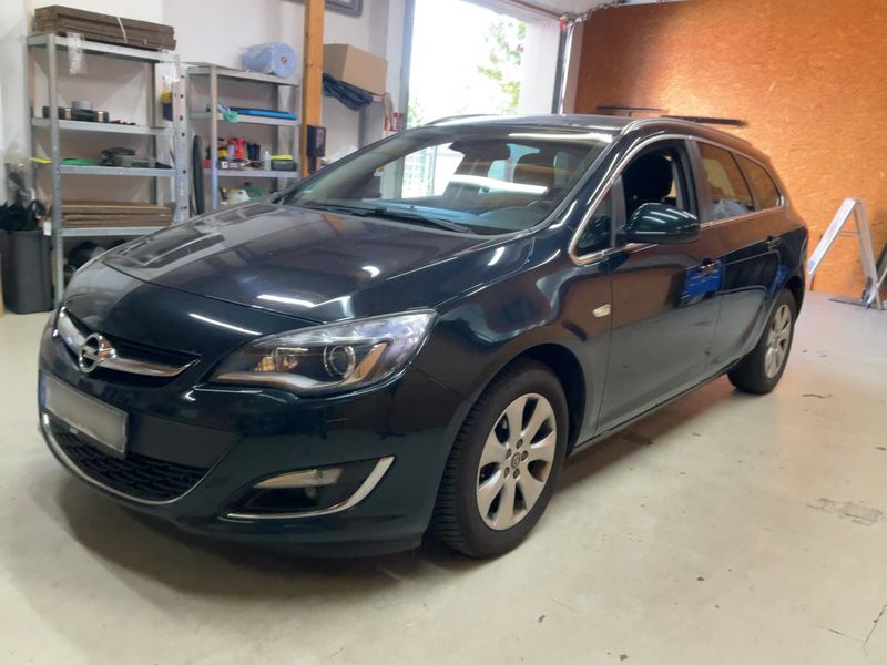 Opel Astra 1.4 Turbo Exklusiv
