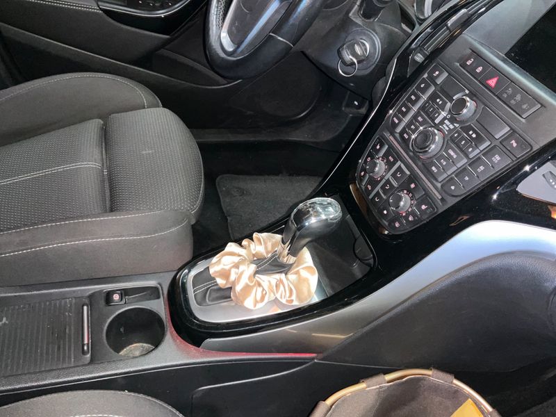 Opel Astra 1.4 Turbo Exklusiv 2015 – снимка 33