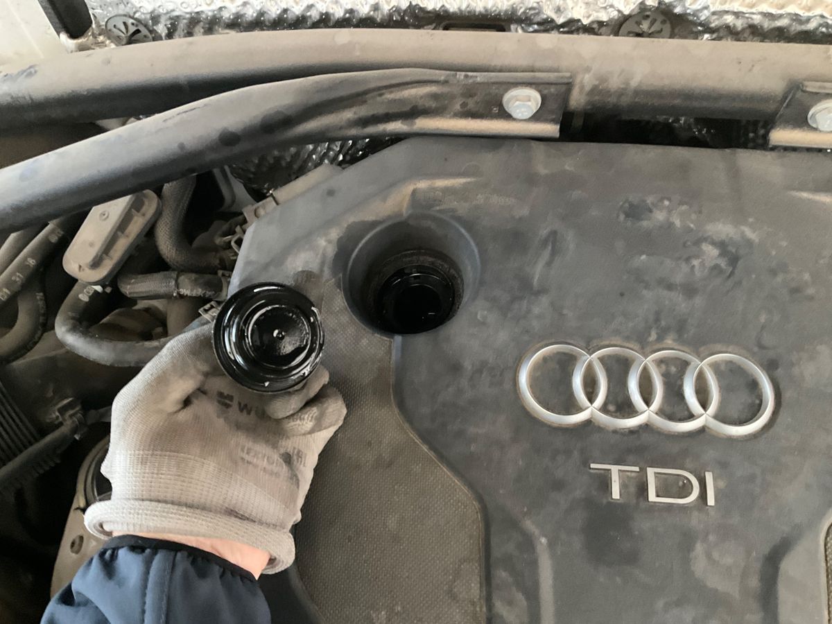 Audi Q5 2016 — photo 25