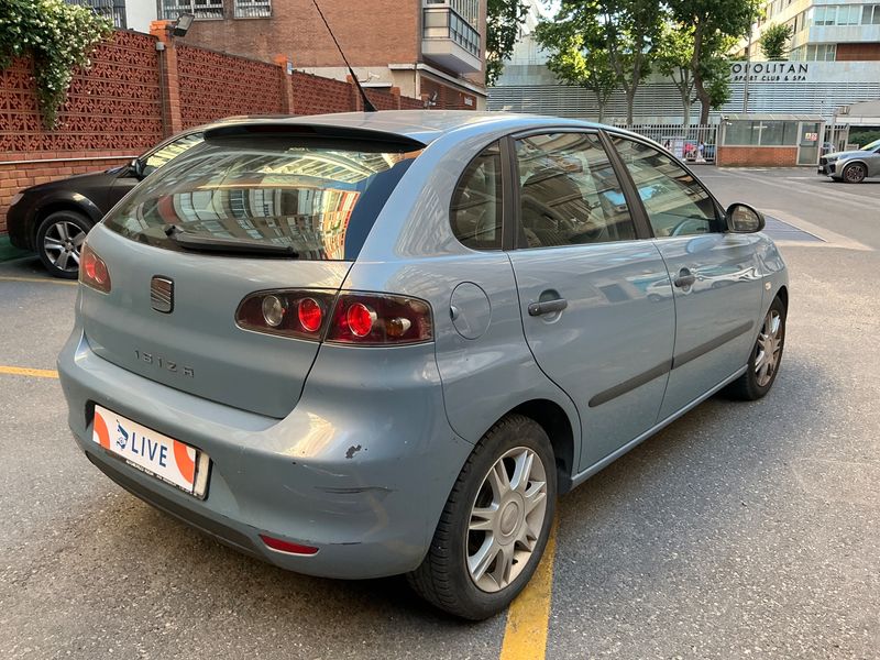 Seat Ibiza 1.4 TDI Rock & Roll — zdjęcie 2