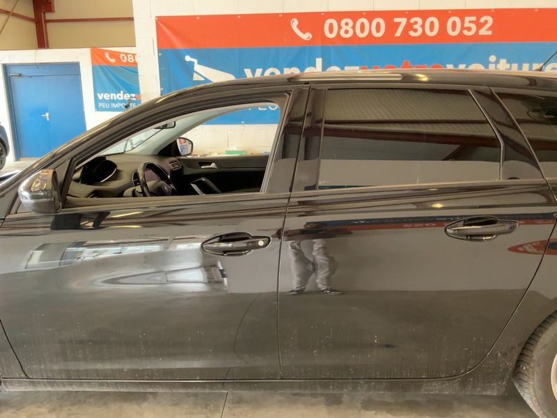Peugeot 308 1.6 Blue-HDi Active Business 2017 – снимка 4