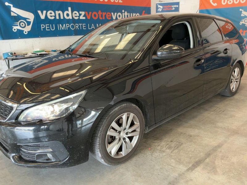 Peugeot 308 1.6 Blue-HDi Active Business 2017 – снимка 2