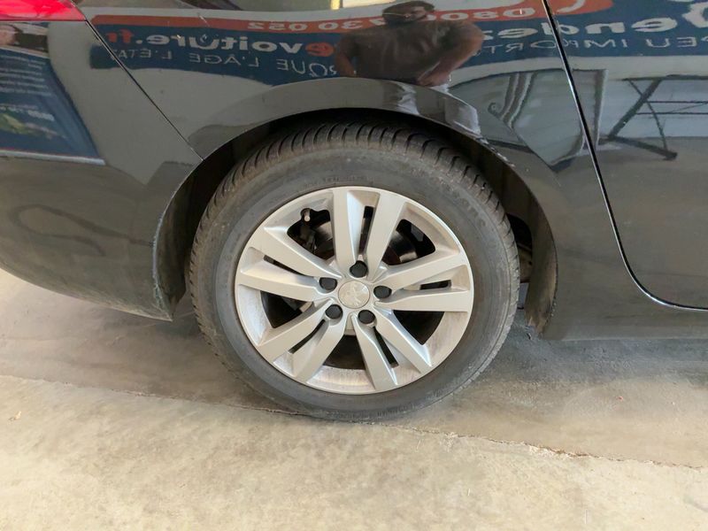 Peugeot 308 1.6 Blue-HDi Active Business 2017 – снимка 9