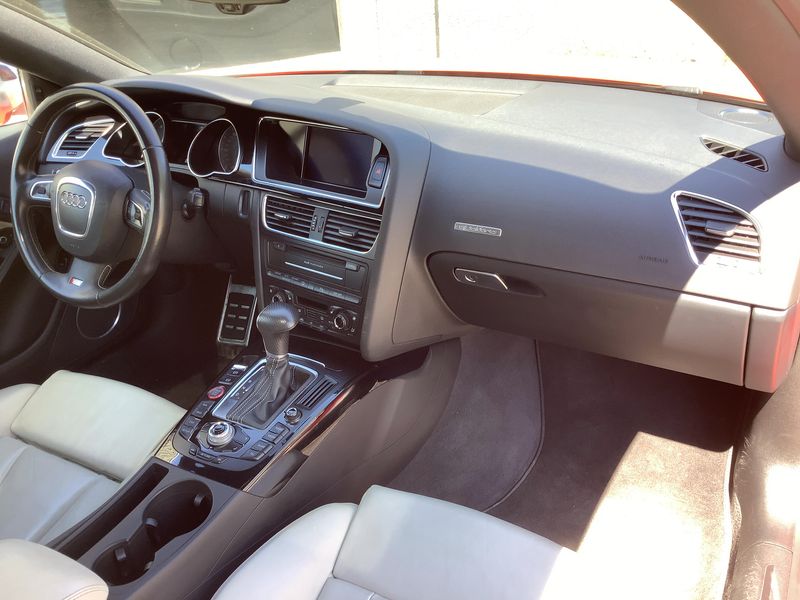 Audi S5 4.2 V8 FSI quattro — zdjęcie 12