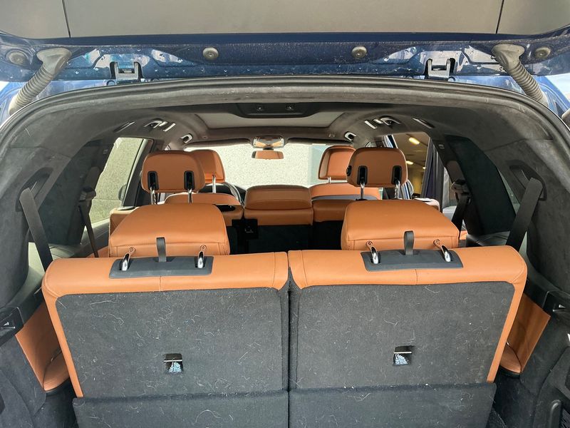 BMW X7 M50i — zdjęcie 10