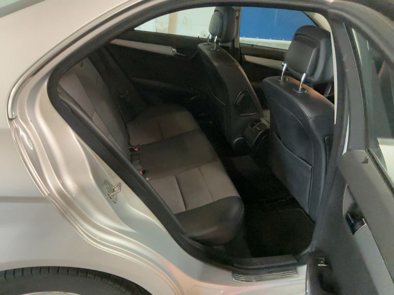 Mercedes-Benz C-Klasse C 200 CDI Avantgarde 2008 – снимка 19