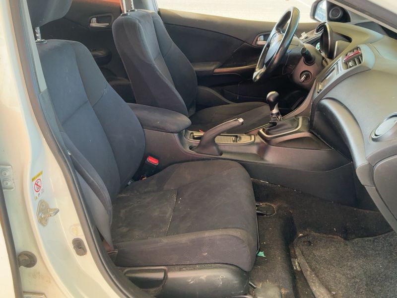 Honda Civic 1.4 Sport — zdjęcie 11