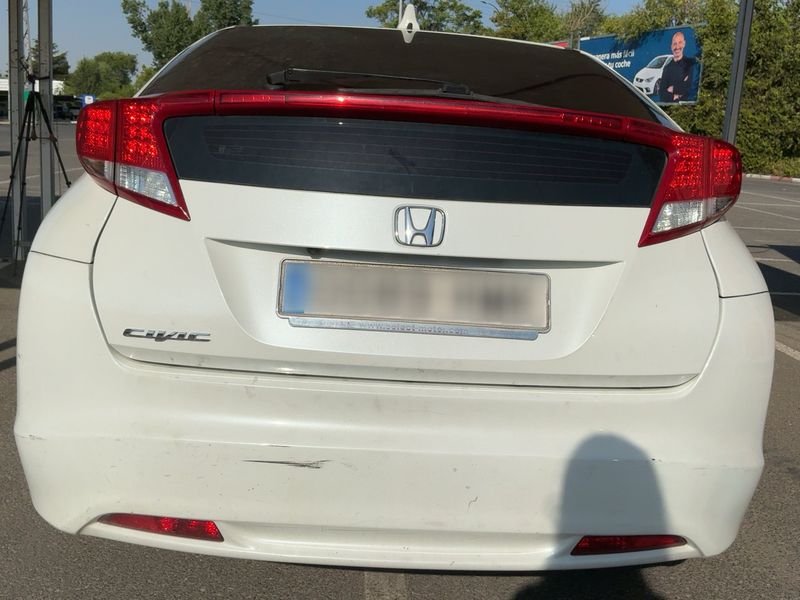 Honda Civic 1.4 Sport — zdjęcie 5