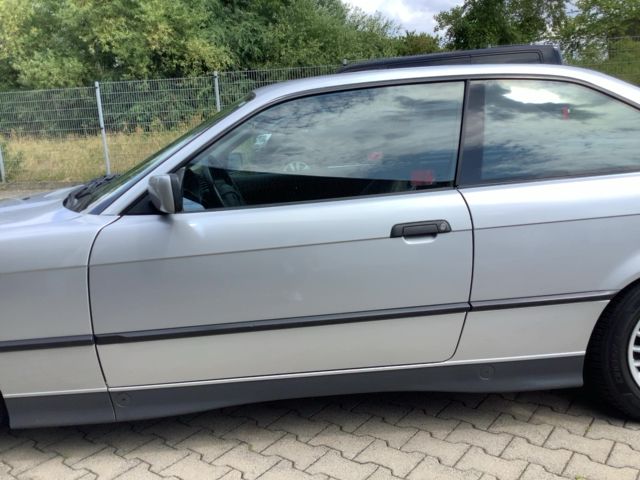 BMW 3er 320i — zdjęcie 4