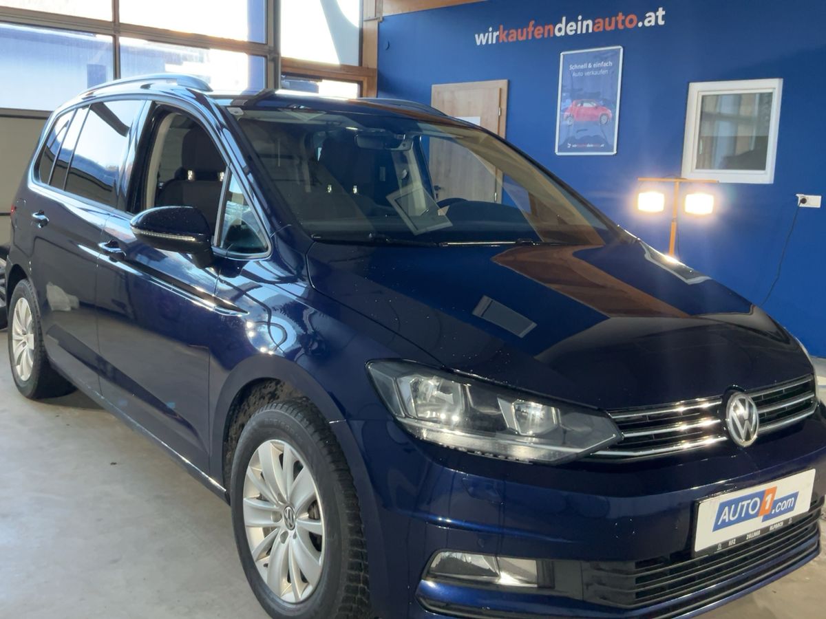 Volkswagen Touran 2017 — photo 13
